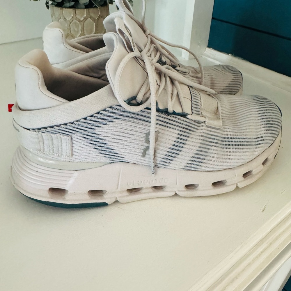 ON Cloud Cloudnova size 8.5